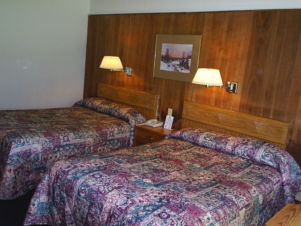 Kings Inn Cleveland Strongsville Oda fotoğraf