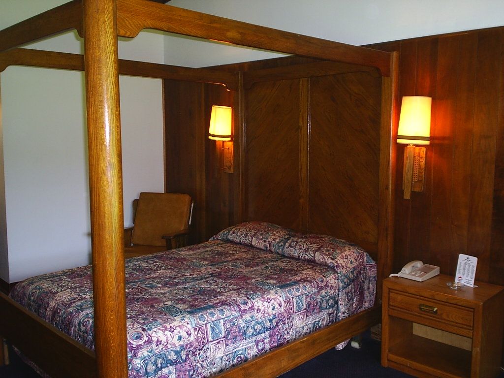 Kings Inn Cleveland Strongsville Oda fotoğraf